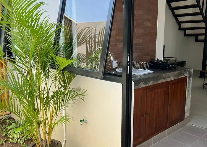 Naung Coliving ゲストハウス *