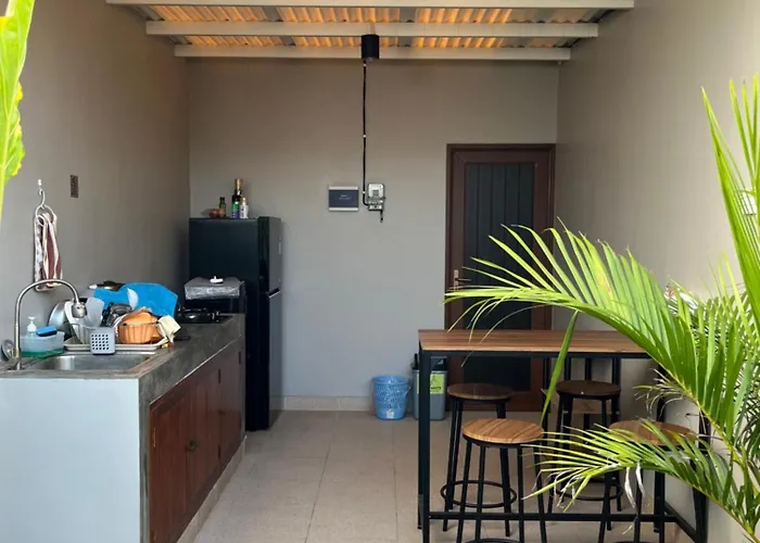 Naung Coliving * ケロボカン